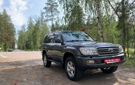 Toyota Land Cruiser 100 рестайлинг 2, 2006 год, 3 200 000 рублей, 3 фотография
