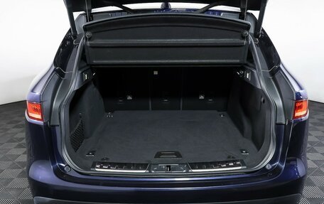 Jaguar F-Pace, 2019 год, 3 099 000 рублей, 10 фотография