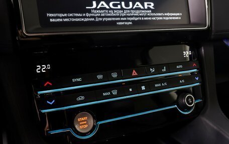 Jaguar F-Pace, 2019 год, 3 099 000 рублей, 20 фотография