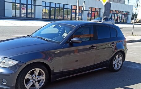 BMW 1 серия, 2007 год, 800 000 рублей, 5 фотография