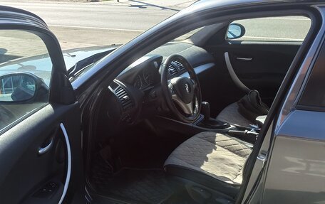 BMW 1 серия, 2007 год, 800 000 рублей, 6 фотография