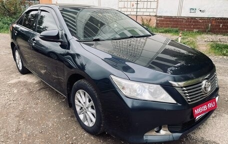 Toyota Camry, 2014 год, 1 700 000 рублей, 2 фотография