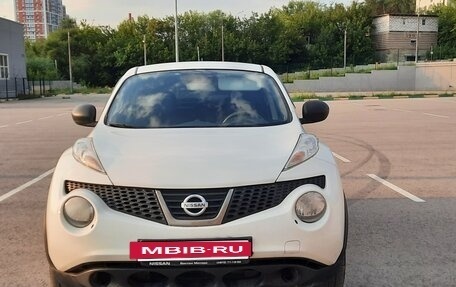 Nissan Juke II, 2013 год, 1 400 000 рублей, 2 фотография