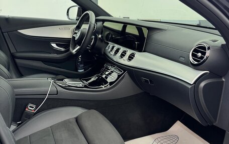 Mercedes-Benz E-Класс, 2020 год, 5 000 000 рублей, 5 фотография