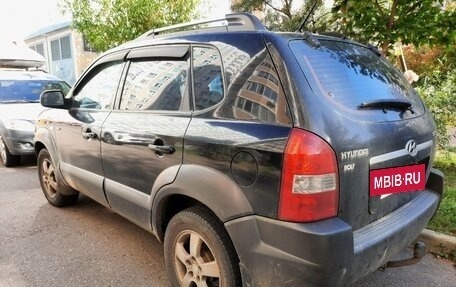 Hyundai Tucson III, 2005 год, 750 000 рублей, 3 фотография