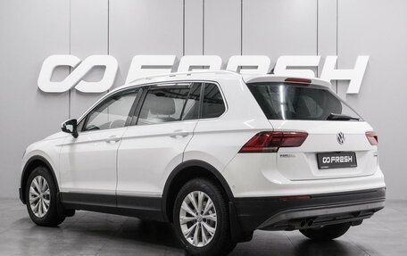 Volkswagen Tiguan II, 2017 год, 2 698 000 рублей, 2 фотография