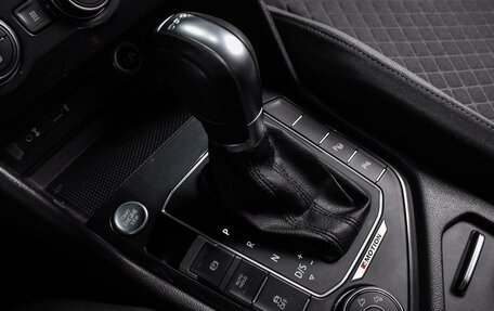 Volkswagen Tiguan II, 2017 год, 2 698 000 рублей, 19 фотография