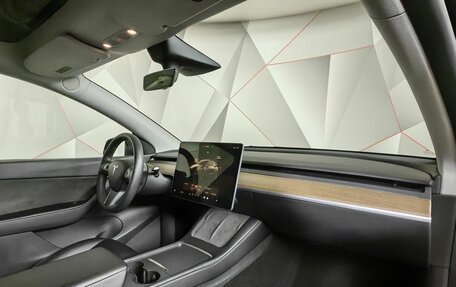 Tesla Model Y I, 2022 год, 4 093 000 рублей, 15 фотография