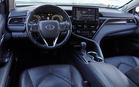 Toyota Camry, 2021 год, 2 949 000 рублей, 6 фотография