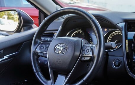 Toyota Camry, 2021 год, 2 949 000 рублей, 18 фотография