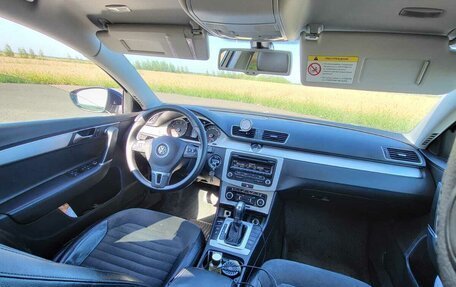 Volkswagen Passat B7, 2011 год, 880 000 рублей, 10 фотография