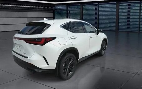Lexus NX, 2025 год, 7 600 000 рублей, 4 фотография