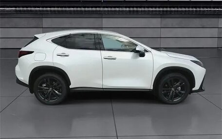 Lexus NX, 2025 год, 7 600 000 рублей, 8 фотография
