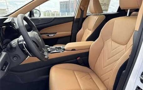 Lexus NX, 2025 год, 7 600 000 рублей, 10 фотография