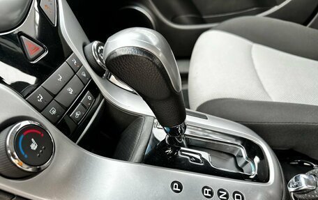 Chevrolet Cruze II, 2012 год, 890 000 рублей, 17 фотография