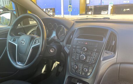 Opel Astra J, 2012 год, 680 000 рублей, 13 фотография