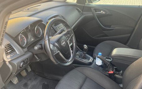 Opel Astra J, 2012 год, 680 000 рублей, 9 фотография