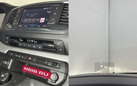 Peugeot Traveller I, 2021 год, 2 990 000 рублей, 16 фотография