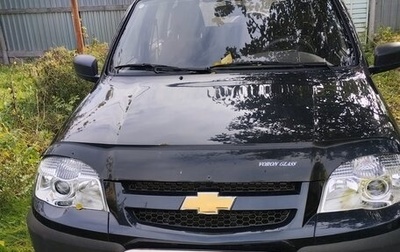 Chevrolet Niva I рестайлинг, 2004 год, 900 000 рублей, 1 фотография