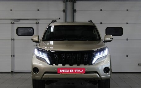 Toyota Land Cruiser Prado 150 рестайлинг 2, 2010 год, 2 370 000 рублей, 3 фотография