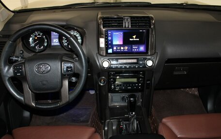 Toyota Land Cruiser Prado 150 рестайлинг 2, 2010 год, 2 370 000 рублей, 16 фотография