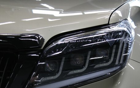 Toyota Land Cruiser Prado 150 рестайлинг 2, 2010 год, 2 370 000 рублей, 22 фотография