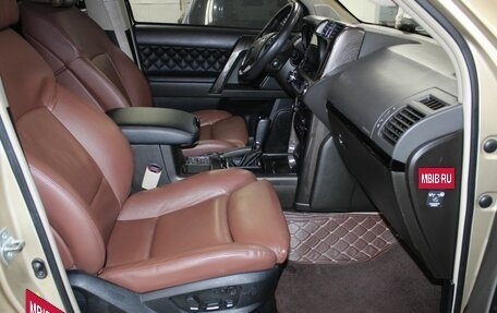 Toyota Land Cruiser Prado 150 рестайлинг 2, 2010 год, 2 370 000 рублей, 9 фотография