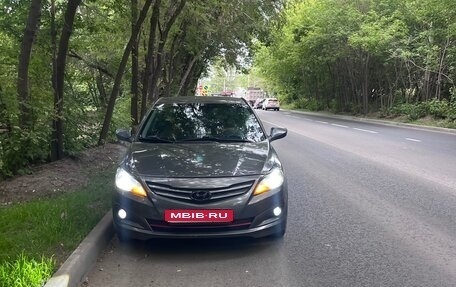 Hyundai Solaris II рестайлинг, 2016 год, 670 000 рублей, 1 фотография