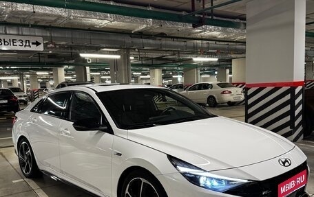 Hyundai Avante, 2021 год, 2 500 000 рублей, 1 фотография