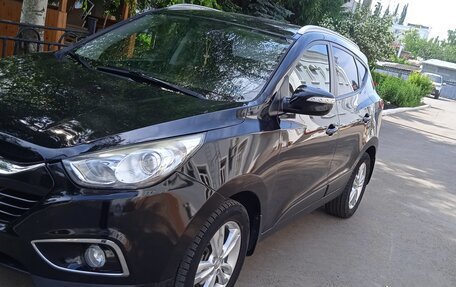 Hyundai ix35 I рестайлинг, 2013 год, 1 350 000 рублей, 2 фотография