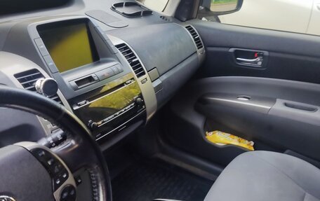 Toyota Prius, 2008 год, 870 000 рублей, 7 фотография