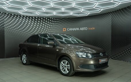 Volkswagen Polo VI (EU Market), 2015 год, 863 000 рублей, 3 фотография