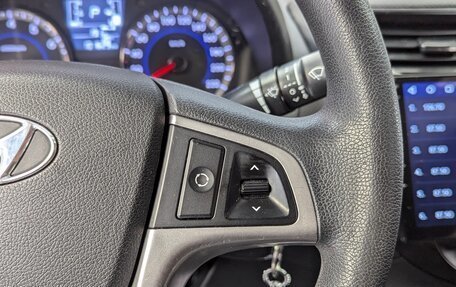 Hyundai Solaris II рестайлинг, 2016 год, 1 080 000 рублей, 20 фотография