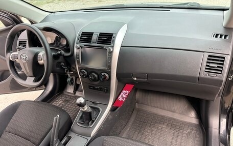 Toyota Corolla, 2011 год, 1 250 000 рублей, 24 фотография