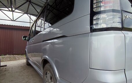 Honda Stepwgn II рестайлинг, 2003 год, 800 000 рублей, 8 фотография