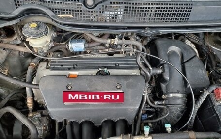 Honda Stepwgn II рестайлинг, 2003 год, 800 000 рублей, 10 фотография
