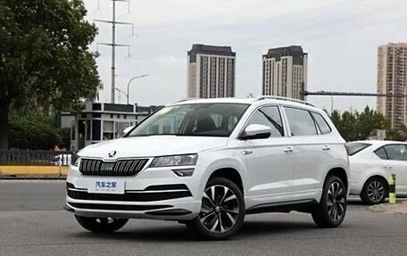 Skoda Karoq I, 2025 год, 2 250 000 рублей, 2 фотография