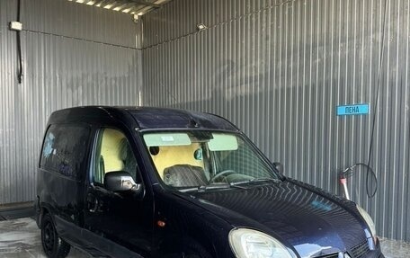 Renault Kangoo II рестайлинг, 2006 год, 265 000 рублей, 2 фотография