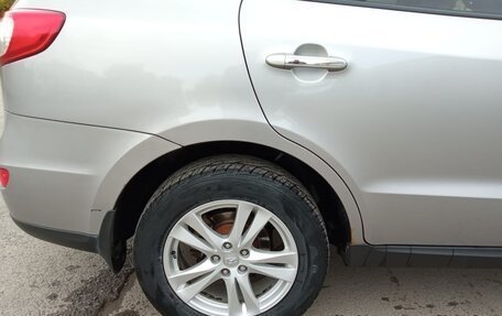 Hyundai Santa Fe III рестайлинг, 2010 год, 1 200 000 рублей, 6 фотография