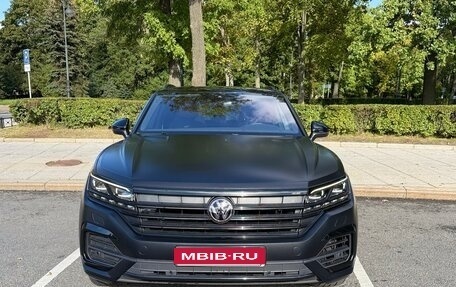 Volkswagen Touareg III, 2018 год, 6 450 000 рублей, 1 фотография