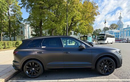 Volkswagen Touareg III, 2018 год, 6 450 000 рублей, 4 фотография