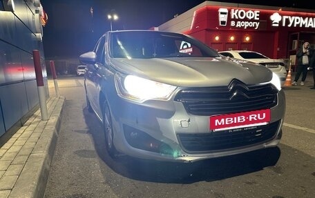 Citroen C4 II рестайлинг, 2015 год, 590 000 рублей, 2 фотография