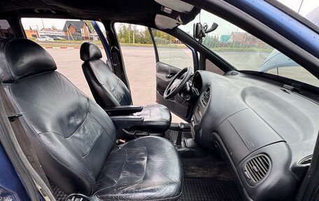 Volkswagen Sharan I рестайлинг, 1998 год, 360 000 рублей, 17 фотография