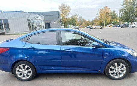 Hyundai Solaris II рестайлинг, 2012 год, 690 000 рублей, 3 фотография
