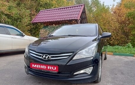 Hyundai Solaris II рестайлинг, 2015 год, 960 000 рублей, 3 фотография