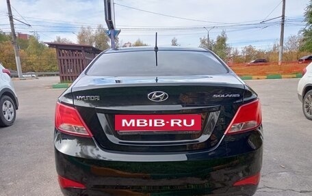 Hyundai Solaris II рестайлинг, 2015 год, 960 000 рублей, 2 фотография