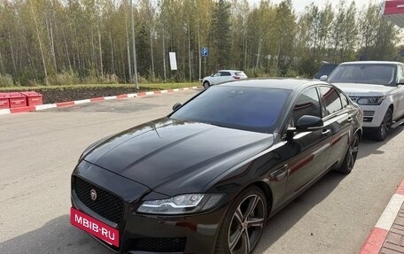 Jaguar XF II, 2017 год, 2 350 000 рублей, 3 фотография