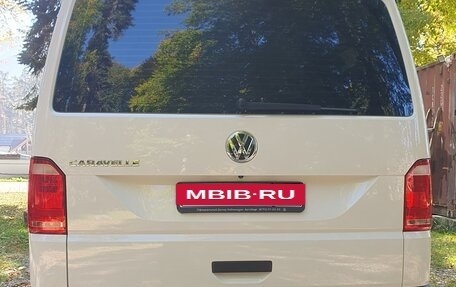 Volkswagen Caravelle T6 рестайлинг, 2019 год, 3 200 000 рублей, 5 фотография