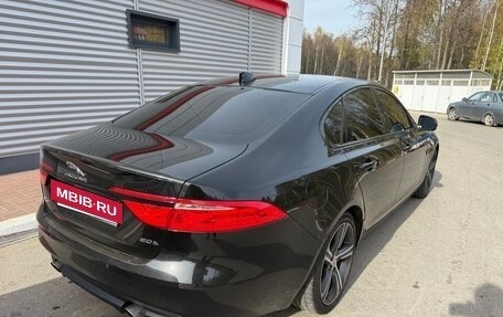 Jaguar XF II, 2017 год, 2 350 000 рублей, 5 фотография