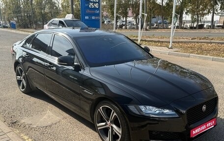 Jaguar XF II, 2017 год, 2 350 000 рублей, 9 фотография